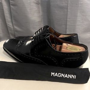 Magnanni brogue lace up dress shoes.  Size 10.5.  Includes dust bag